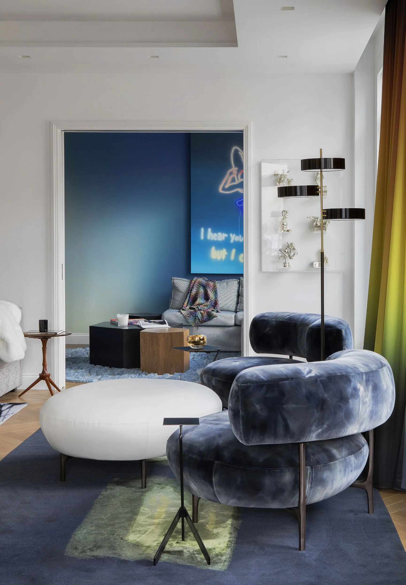 Living, view 01 — K Residence
