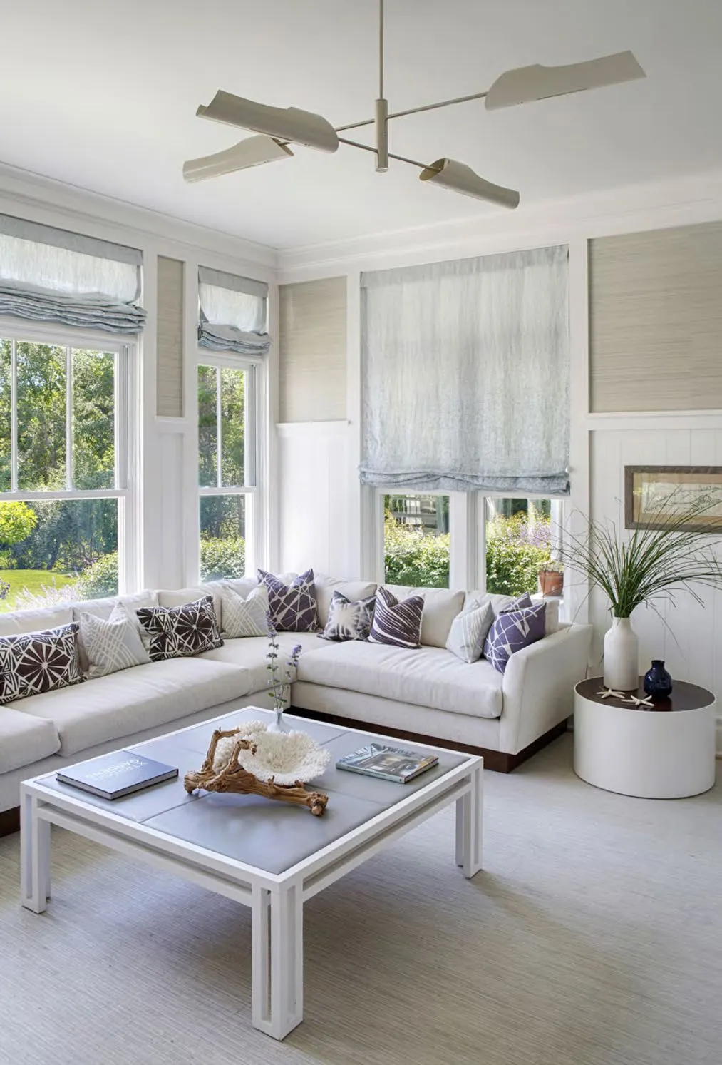 Dining detail 10 — L Beach House