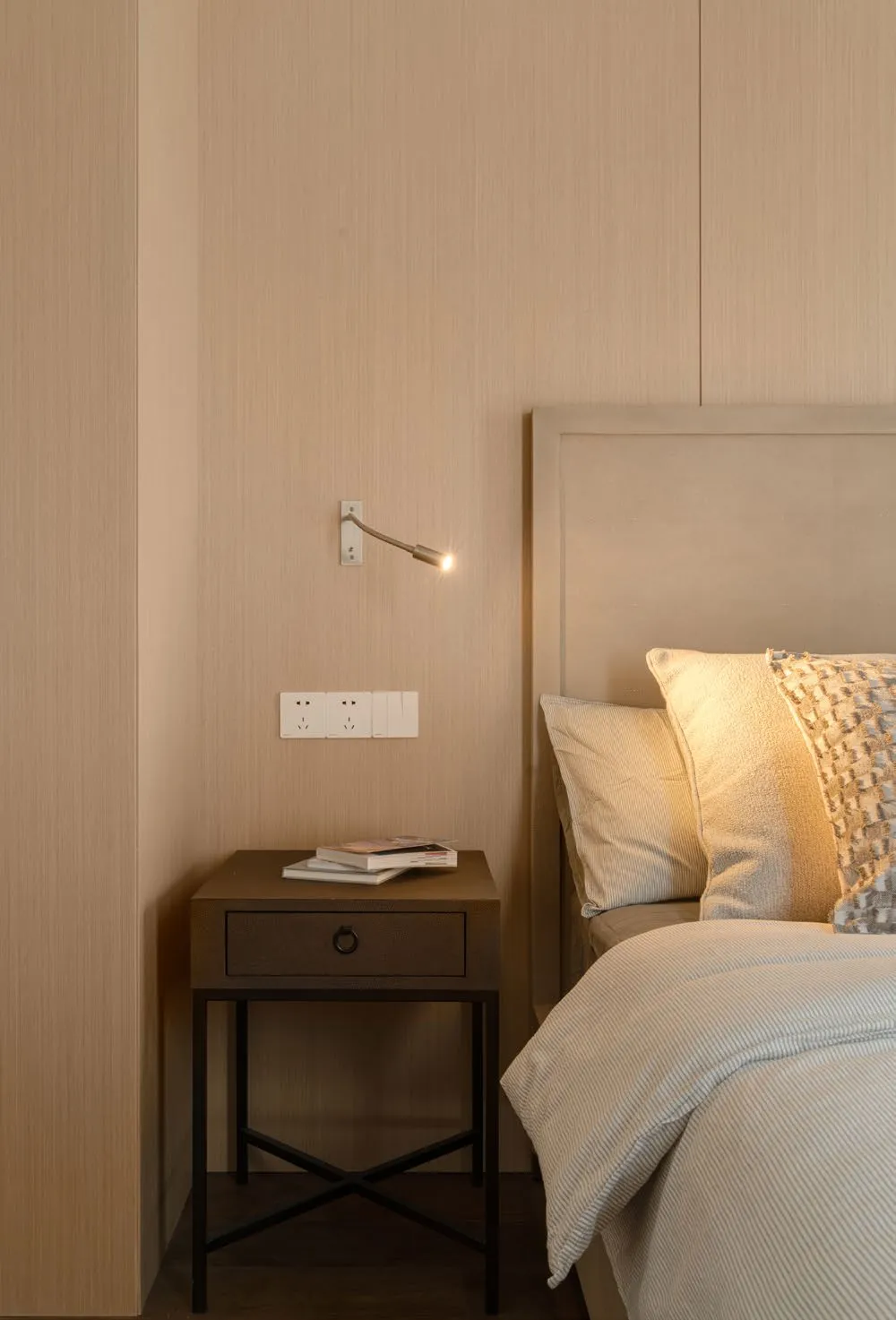 Bedroom, view 17 — Z Residence